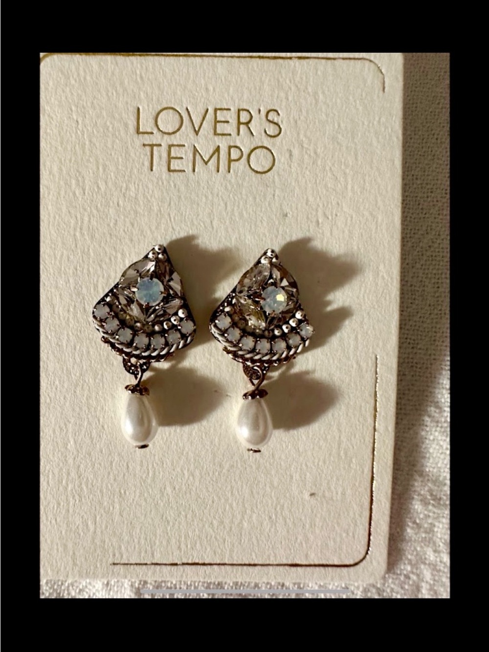Lover’s Tempo NWT Art Deco Inspired Silver Crystal & Pearl Drop Earrings - White